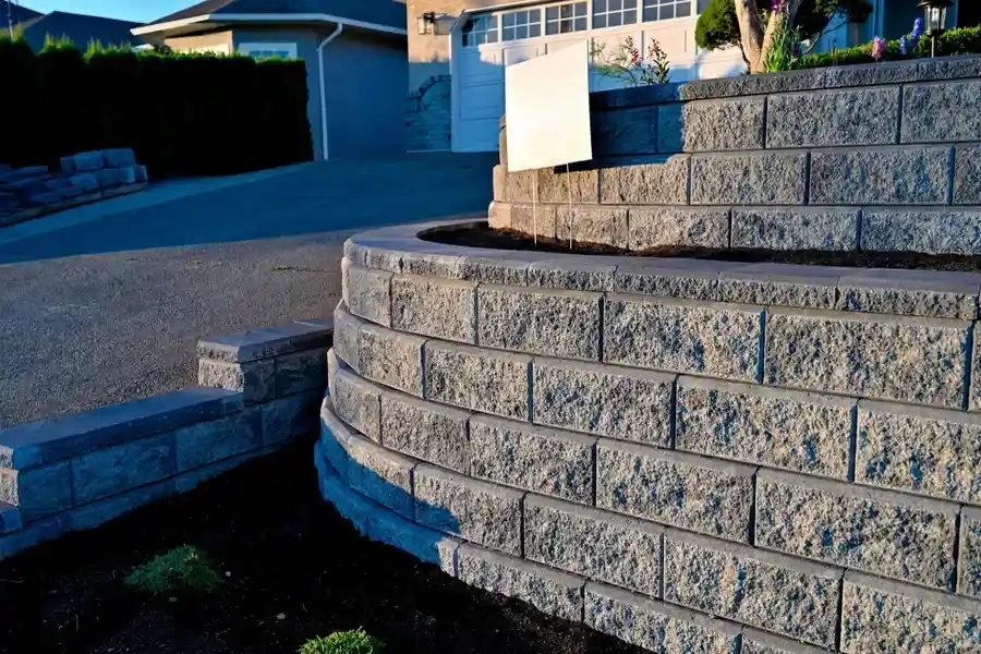 Signs Your Retaining Wall Repair Cannot Be Delayed in Saugus, MA